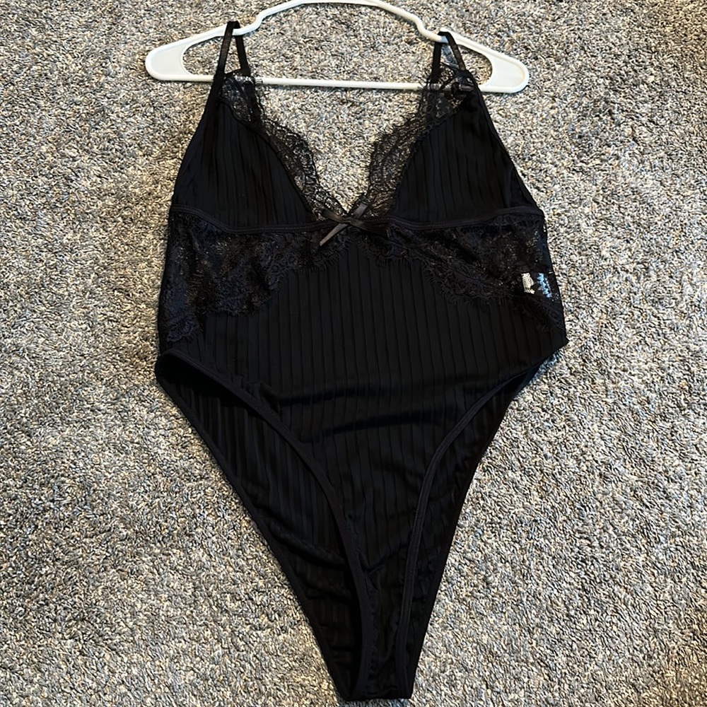 SHEIN Black Bodysuit. Women’s size X-Large